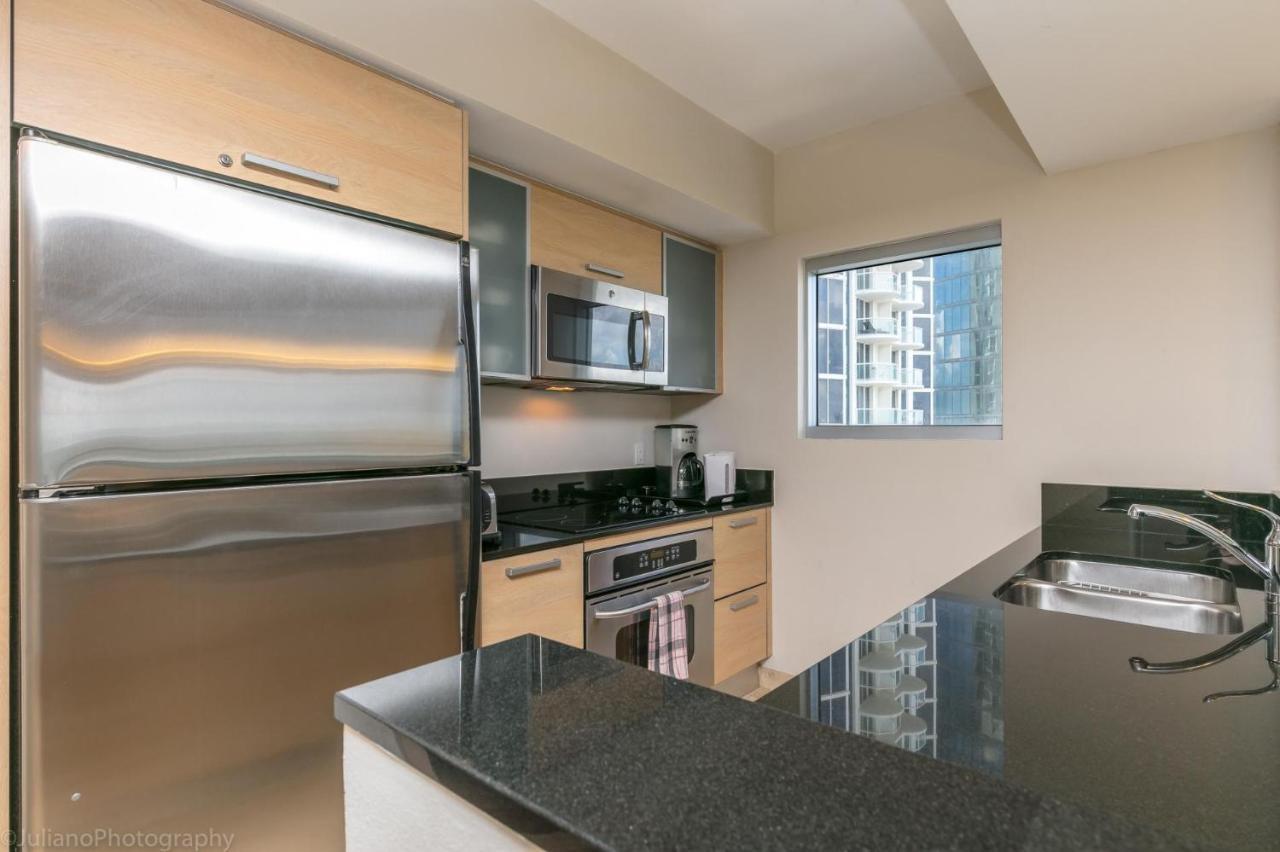 Ocean View 25Th Floor At Marenas Beach Resort By Ammosfl Miami Beach Exterior photo